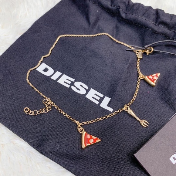 diesel pizza gold cham bracelet - Picture 1 of 2